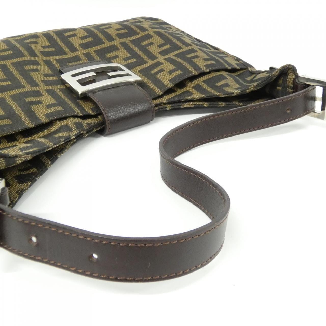 【ヴィンテージ】フェンディ 26569 ショルダーバッグ