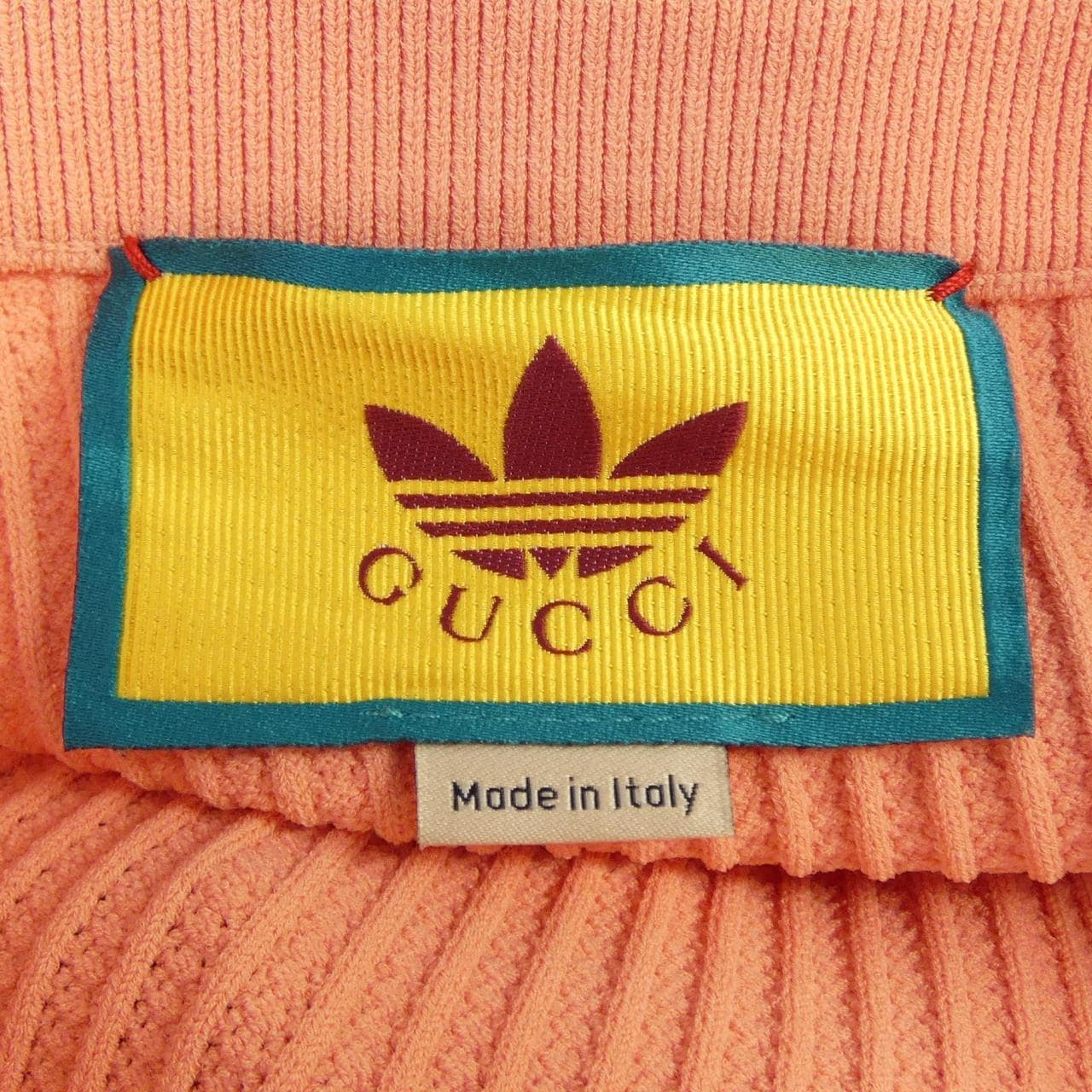 グッチ GUCCI ADIDAS 697710 XKCDQ スカート