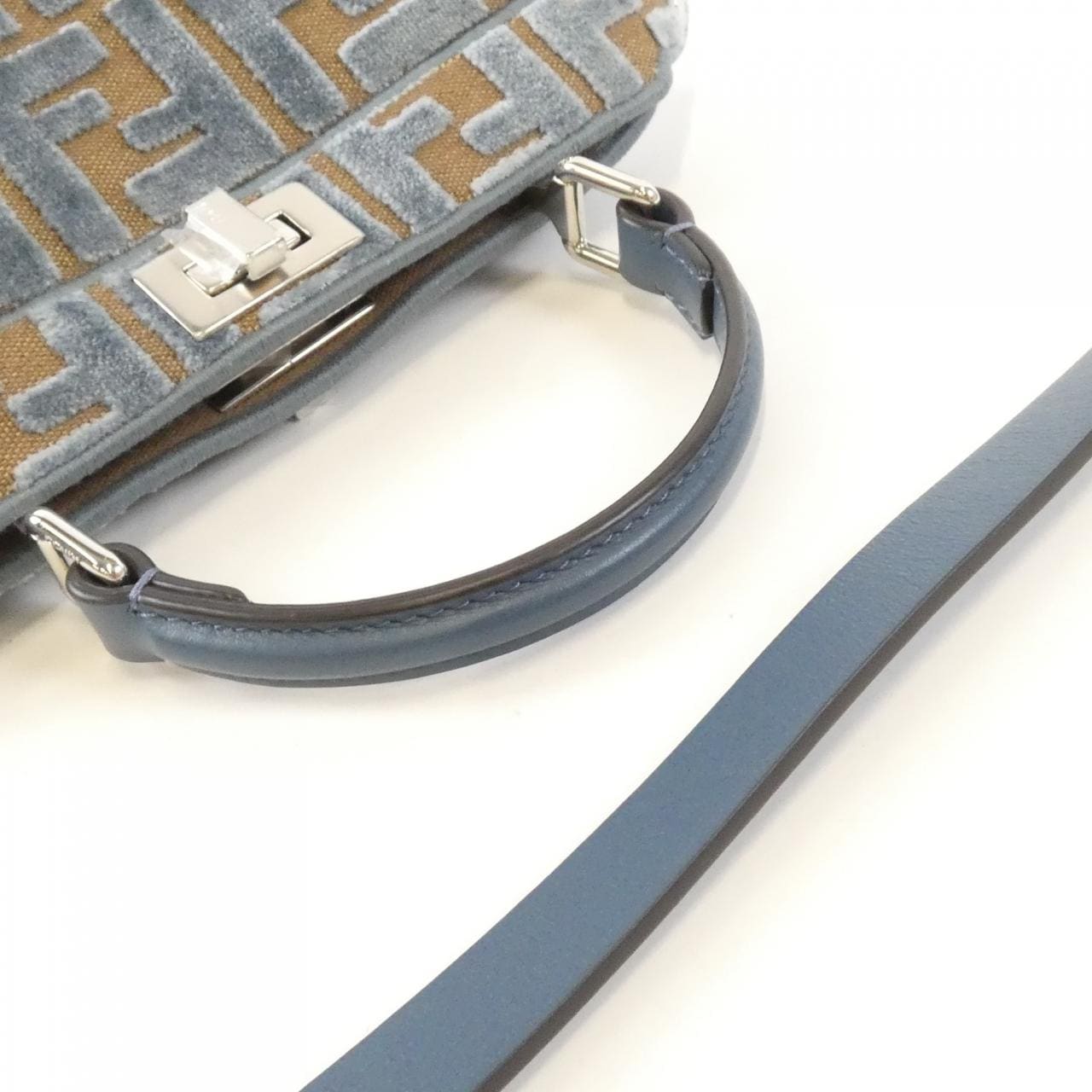 フェンディ ピーカブー アイ シー ユー プチ 8BN335 AT14 バッグ