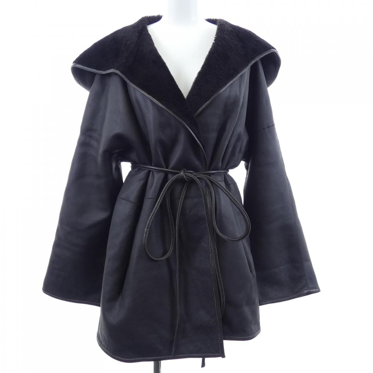 furling by GIANI羊皮大衣