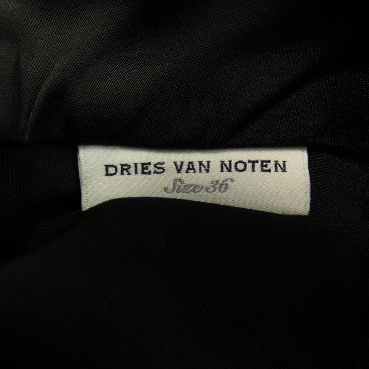 ドリスヴァンノッテン DRIES VAN NOTEN トップス