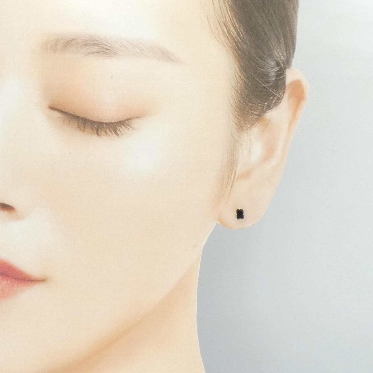 K18YG オニキス ピアス