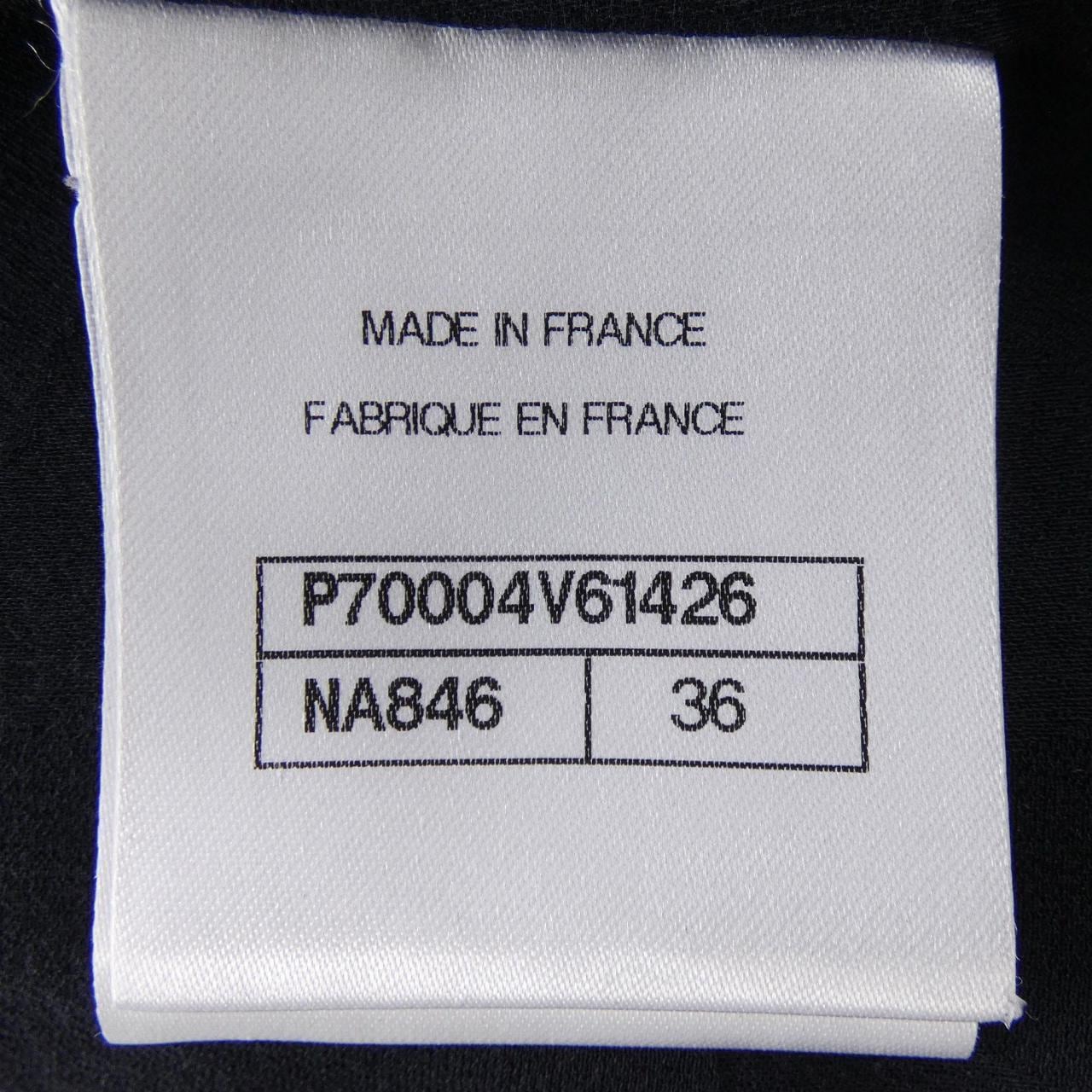 シャネル CHANEL P70004V61426 21C ノーカラージャケット