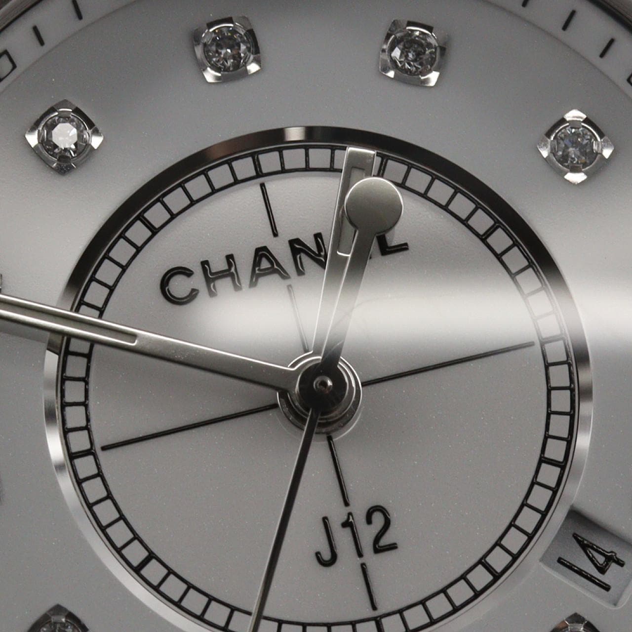 シャネル J12 33mmセラミック･12P H1628 セラミック クォーツ