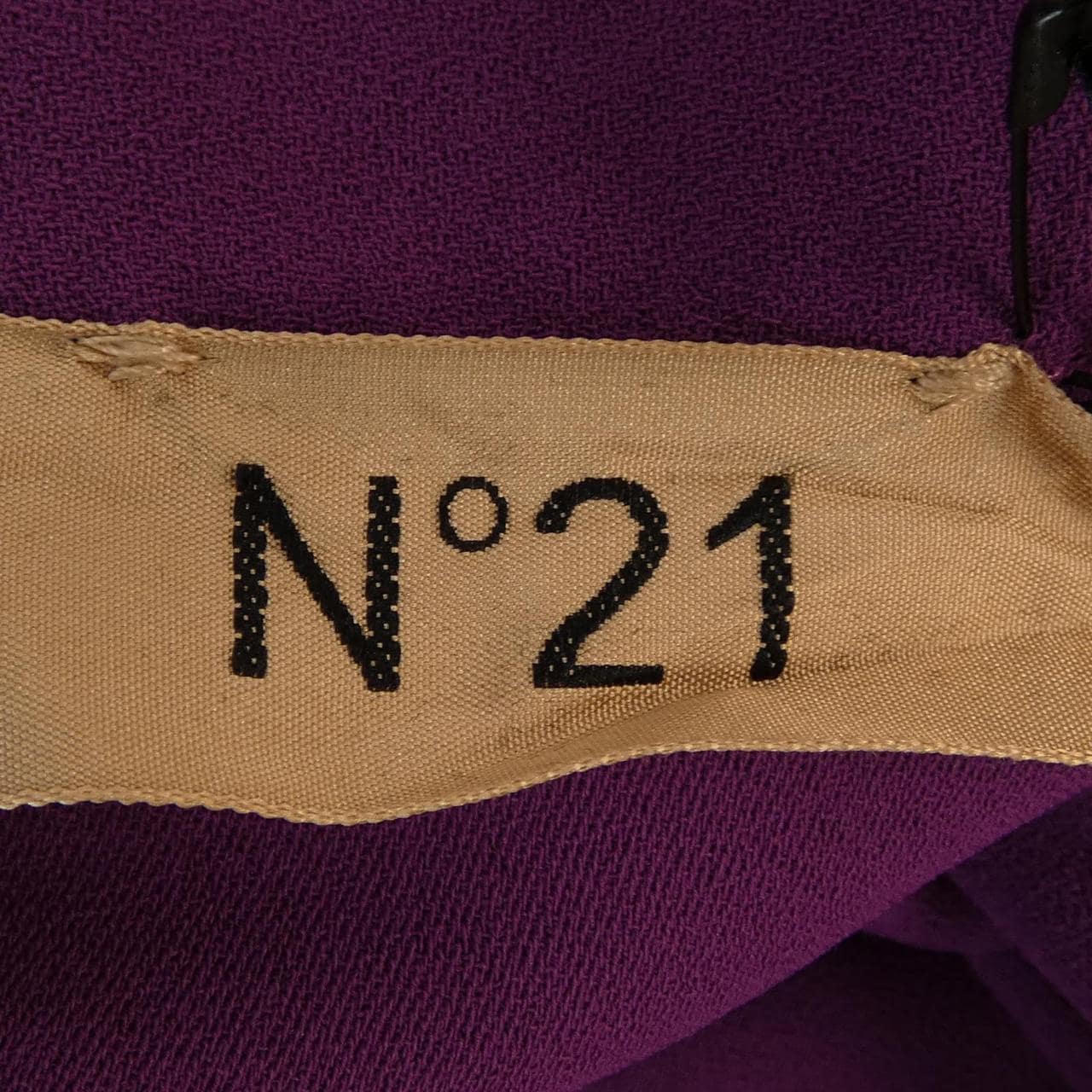ヌメロヴェントゥーノ N°21 P24IN2M G0615159 トップス