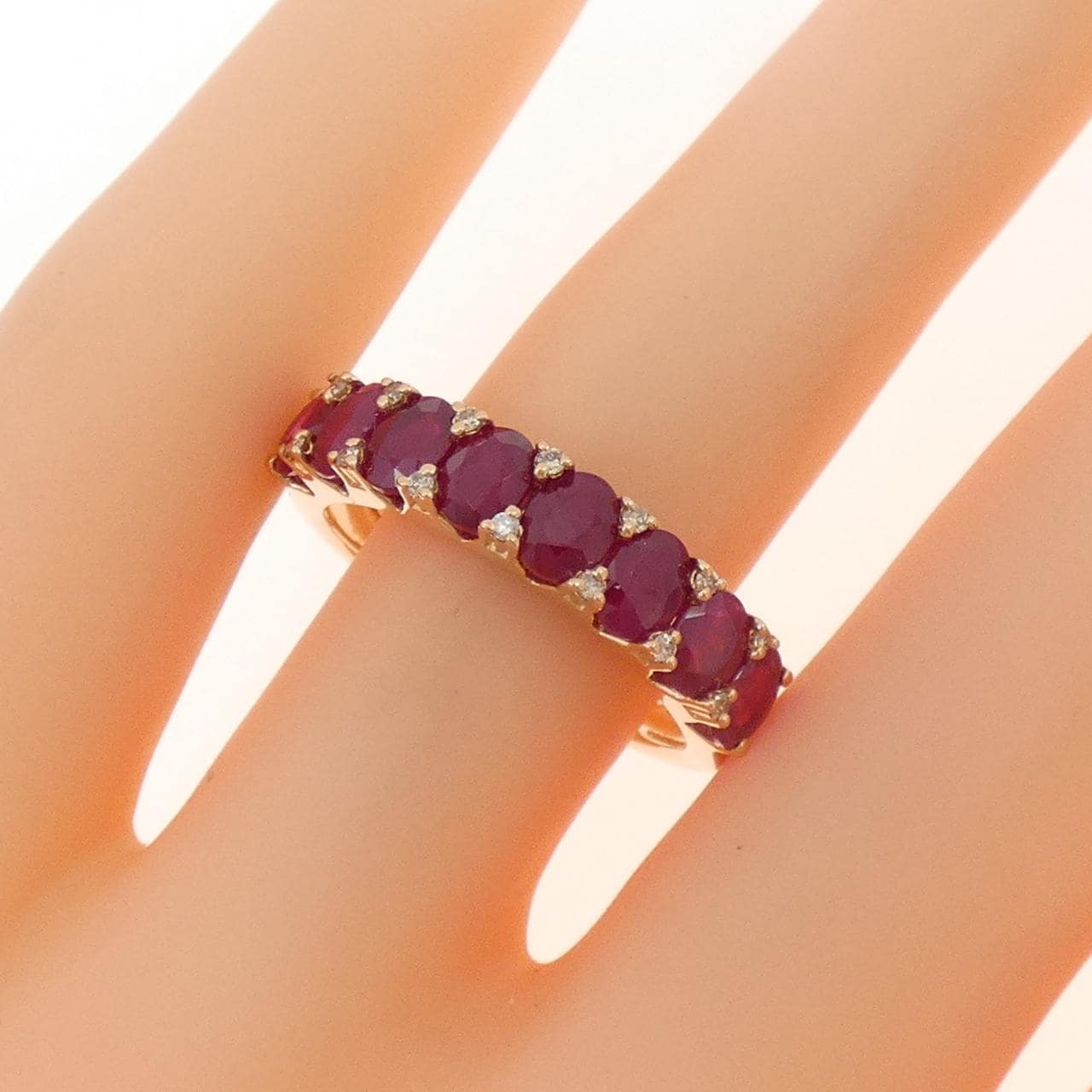 ジーエスティービー ルビー リング 2.20CT