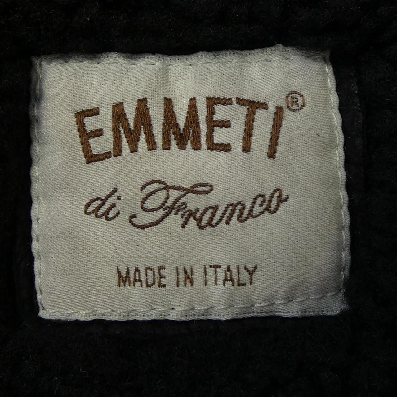 エンメティ EMMETI ダウンジャケット