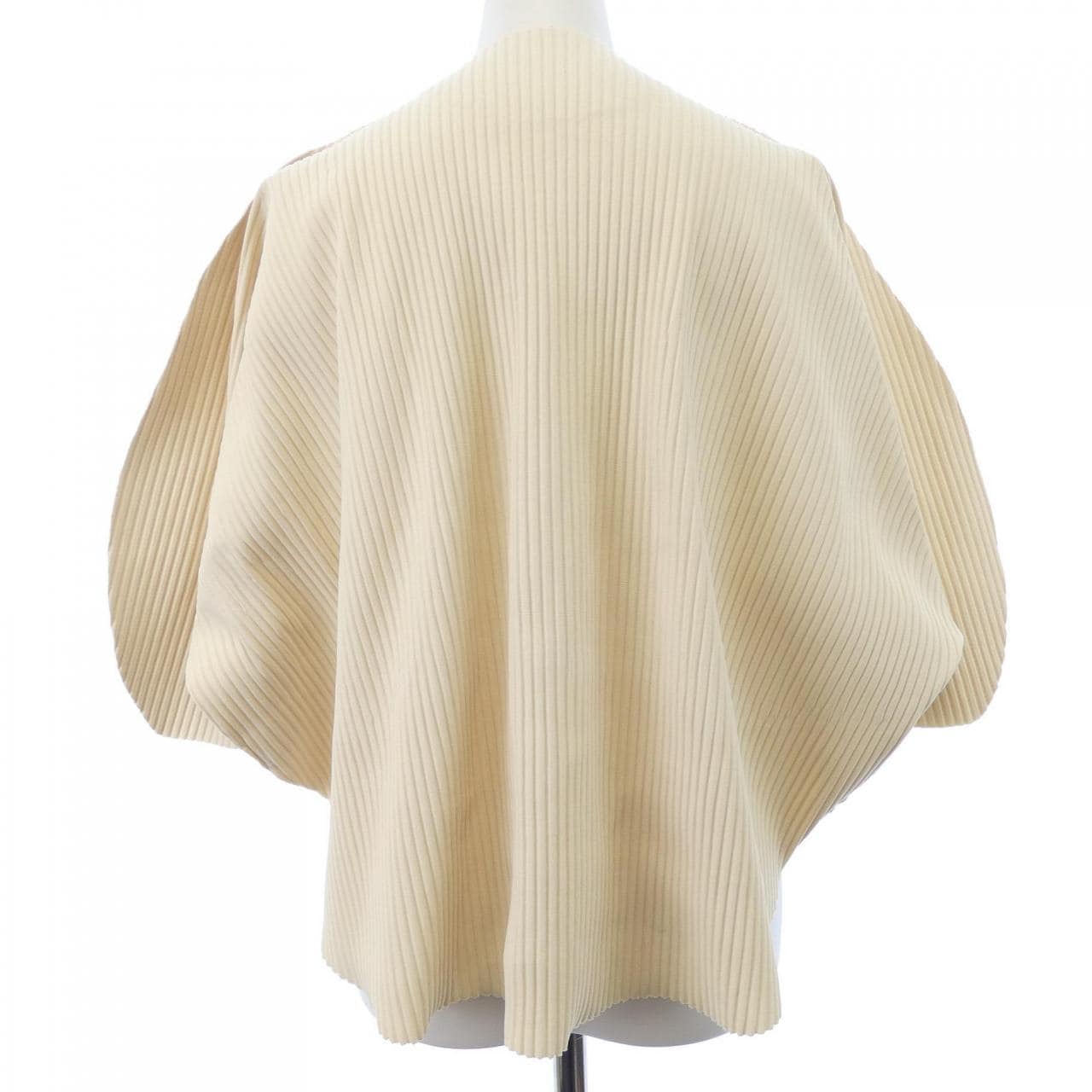 ミーイッセイミヤケ me ISSEY MIYAKE MI52KK621 トップス