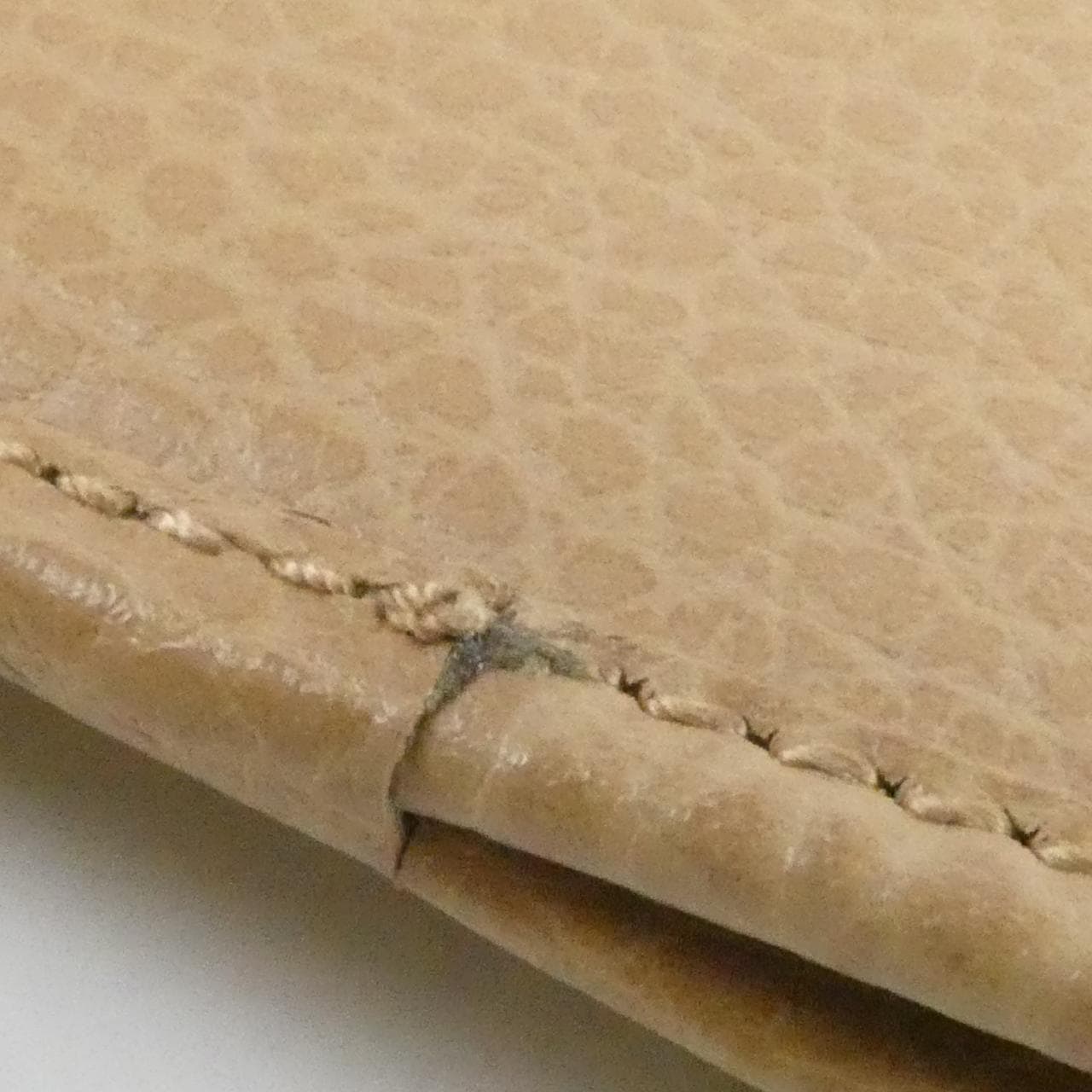 グッチ 615525 CAO0G 財布