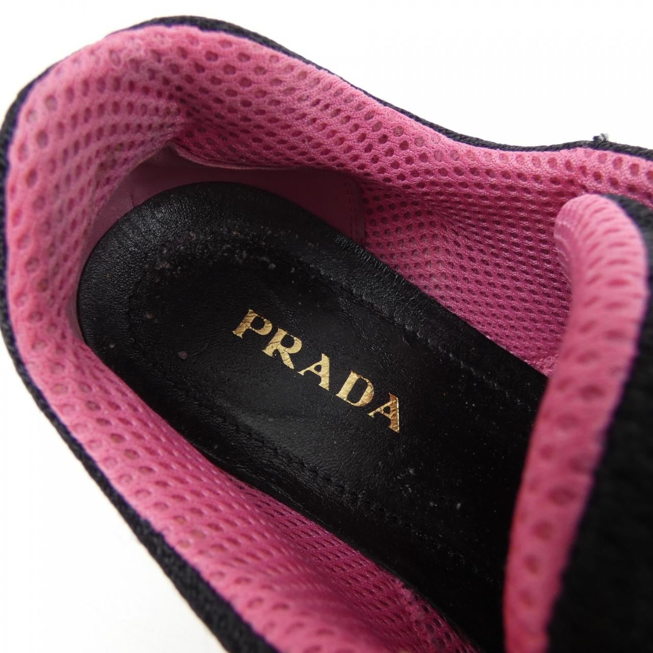 プラダ PRADA スニーカー