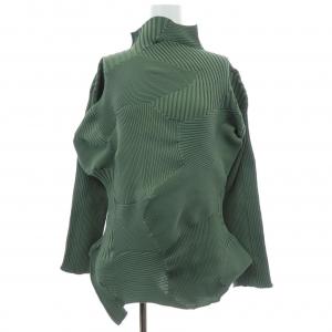 イッセイミヤケ ISSEY MIYAKE KONEKONE　IM43KN307 トップス