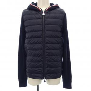 モンクレール MONCLER ダウンジャケット