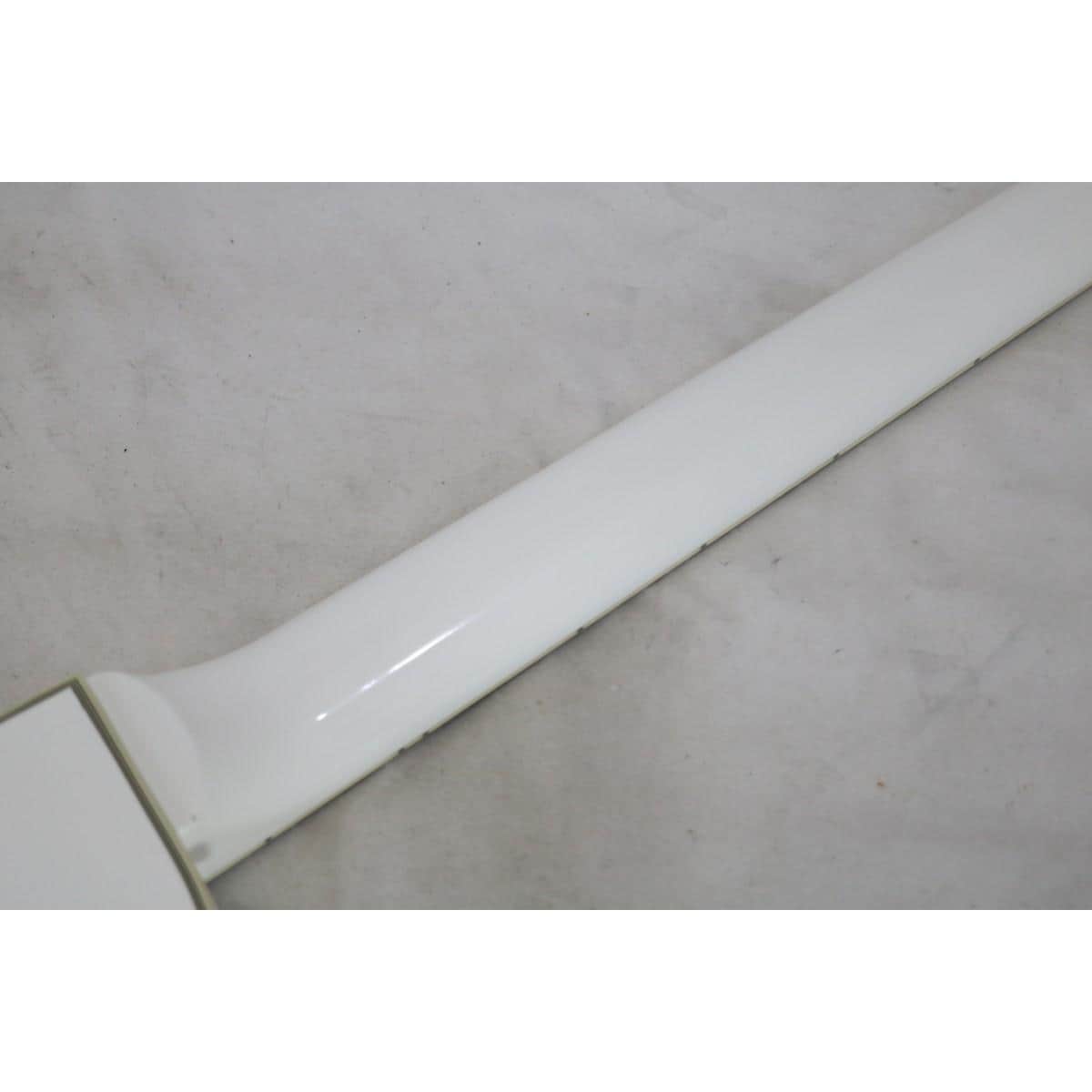 ＥＰＩＰＨＯＮＥ　ＩＮＳＰＩＲＥＤ　ＢＹ　ＧＩＢＳＯＮ　ＣＵＳＴＯＭ　ＬＥＳ　ＰＡＵＬ　ＣＵＳＴＯＭ