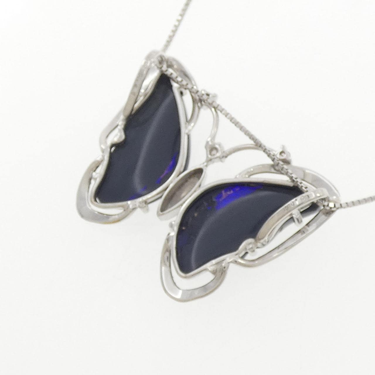 K18WG バタフライ ブラックオパール ネックレス 5.46CT