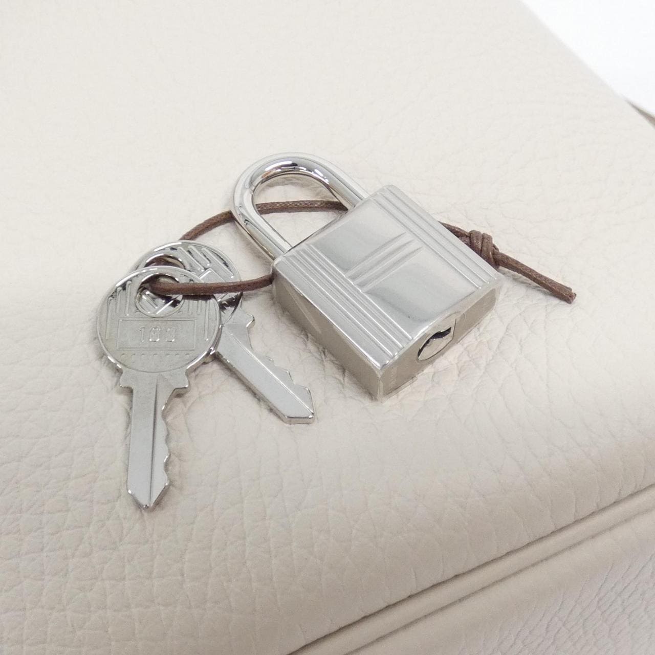 【未使用品】エルメス ピコタン ロック PM 056289CK バッグ