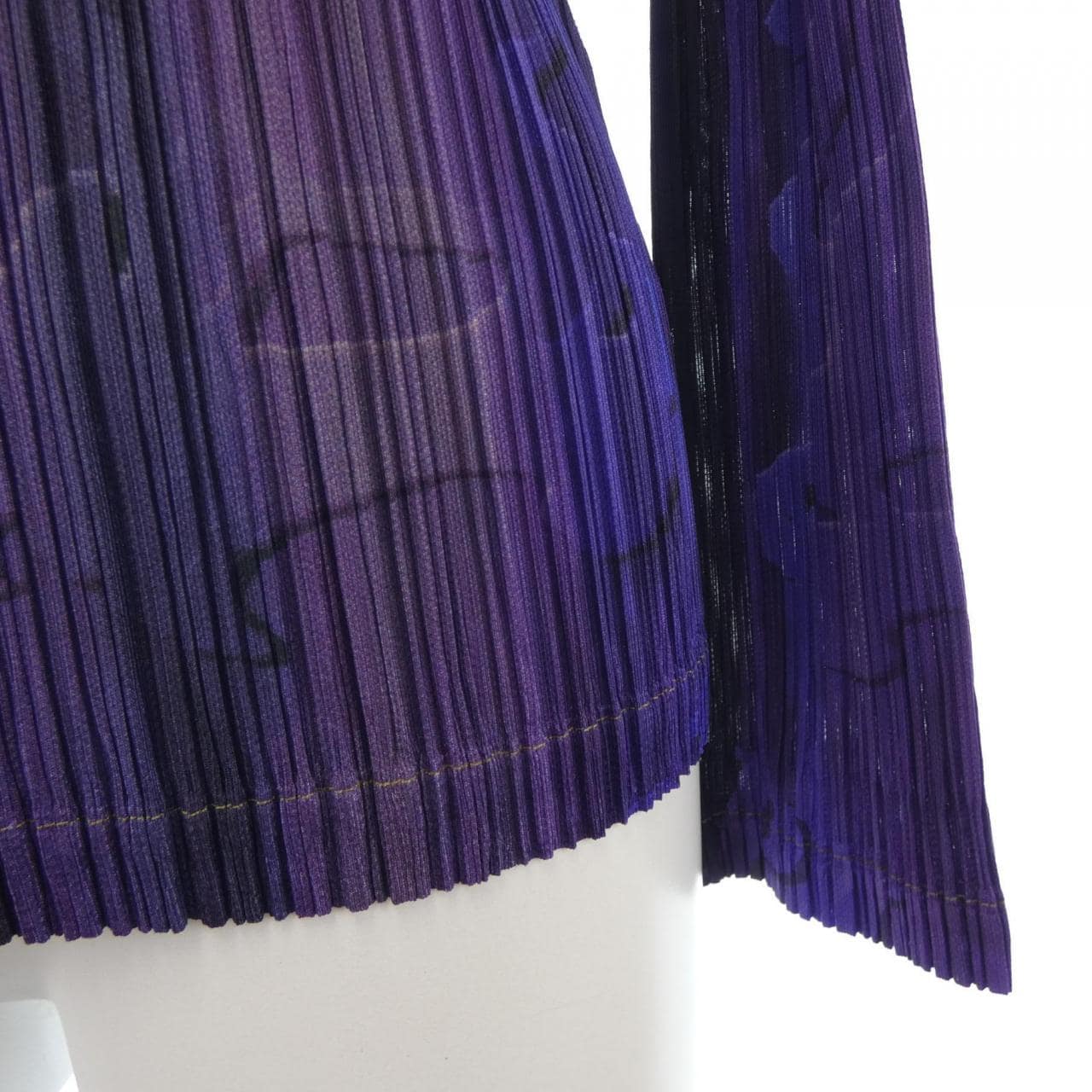 プリーツプリーズ PLEATS PLEASE トップス