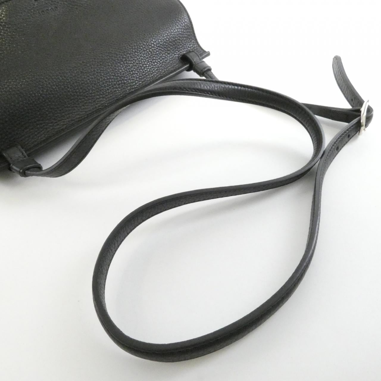 グッチ 370826 A7M0N ショルダーバッグ