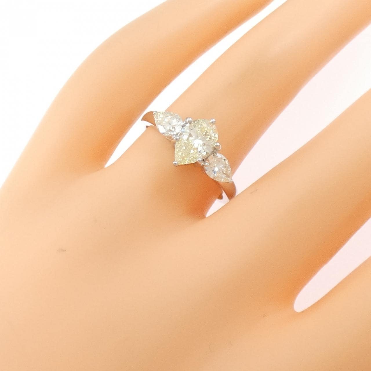 18KWG ダイヤモンド リング 1.06CT