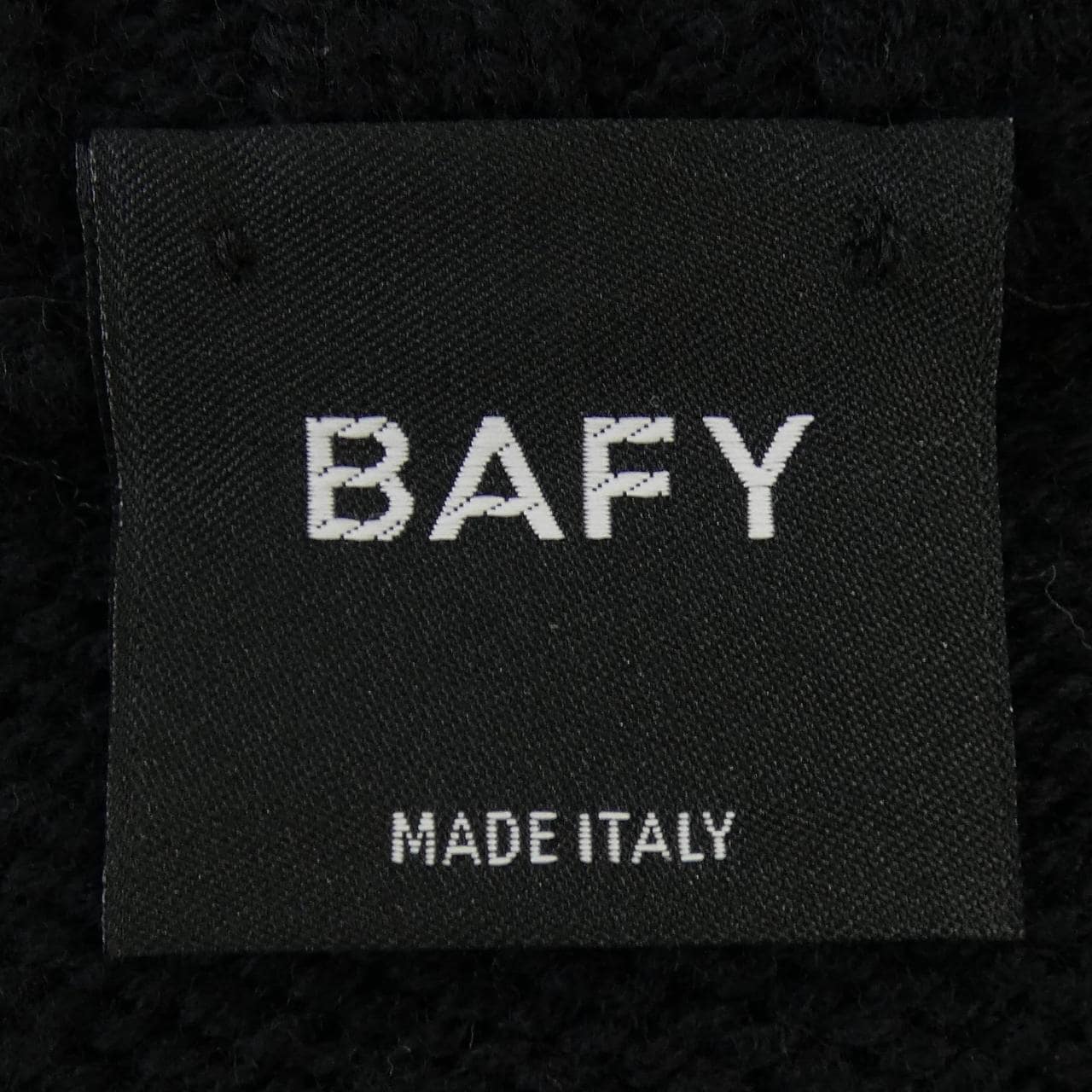 バフィー BAFY ニット