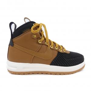 ナイキ NIKE スニーカー