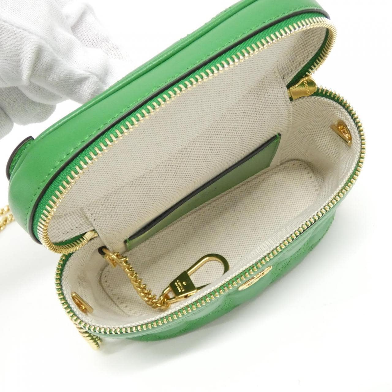 GUCCI ハンガーセット 3種 8本(オリーブグリーン ブラック) GUCCI グッチ Wホック財布 バンブー レザー グリーン 671789