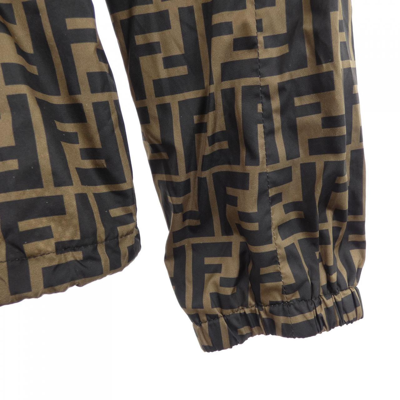 フェンディ FENDI FW0832 A7FN ブルゾン