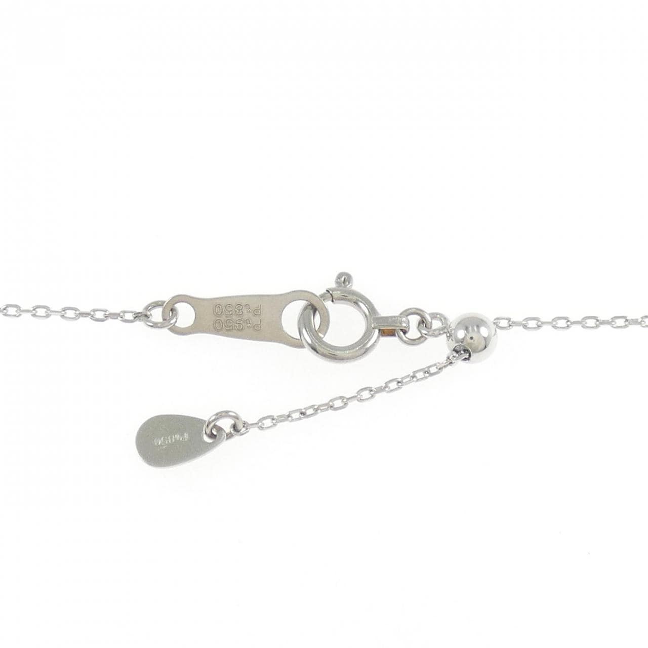ヴァンドーム ドロップ オブ ガーランド ネックレス 0.085CT