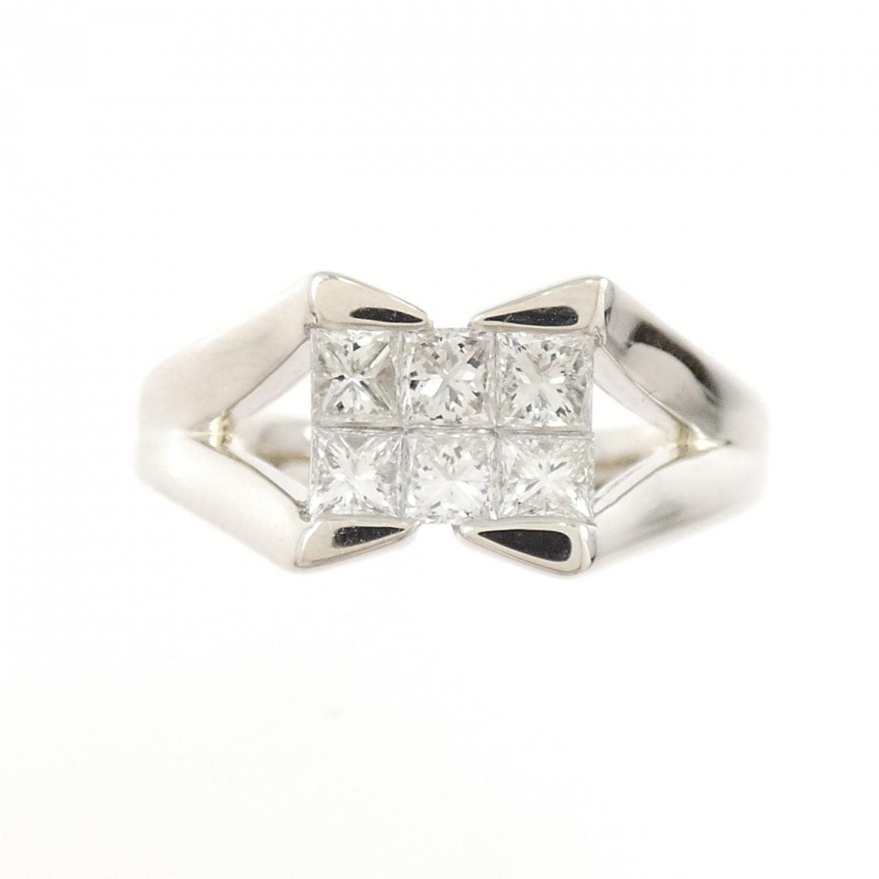 PT900 ダイヤモンド リング 0.67CT