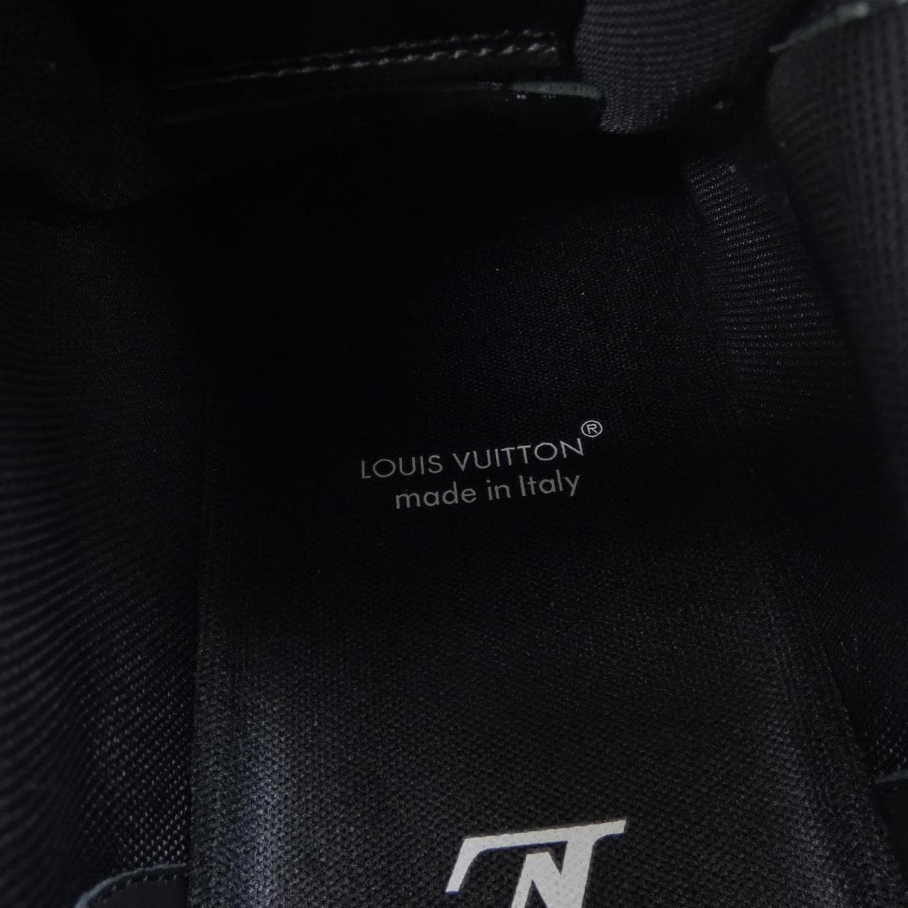 ルイヴィトン LOUIS VUITTON LVトレイナー スニーカー