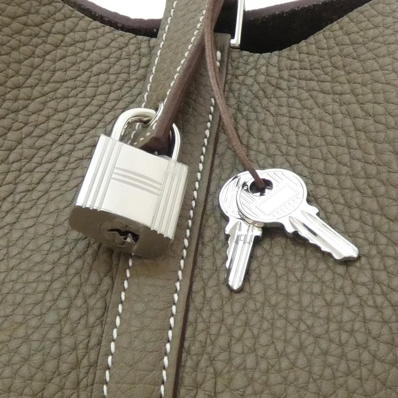 【未使用品】エルメス ピコタン ロック MM 060991CK バッグ