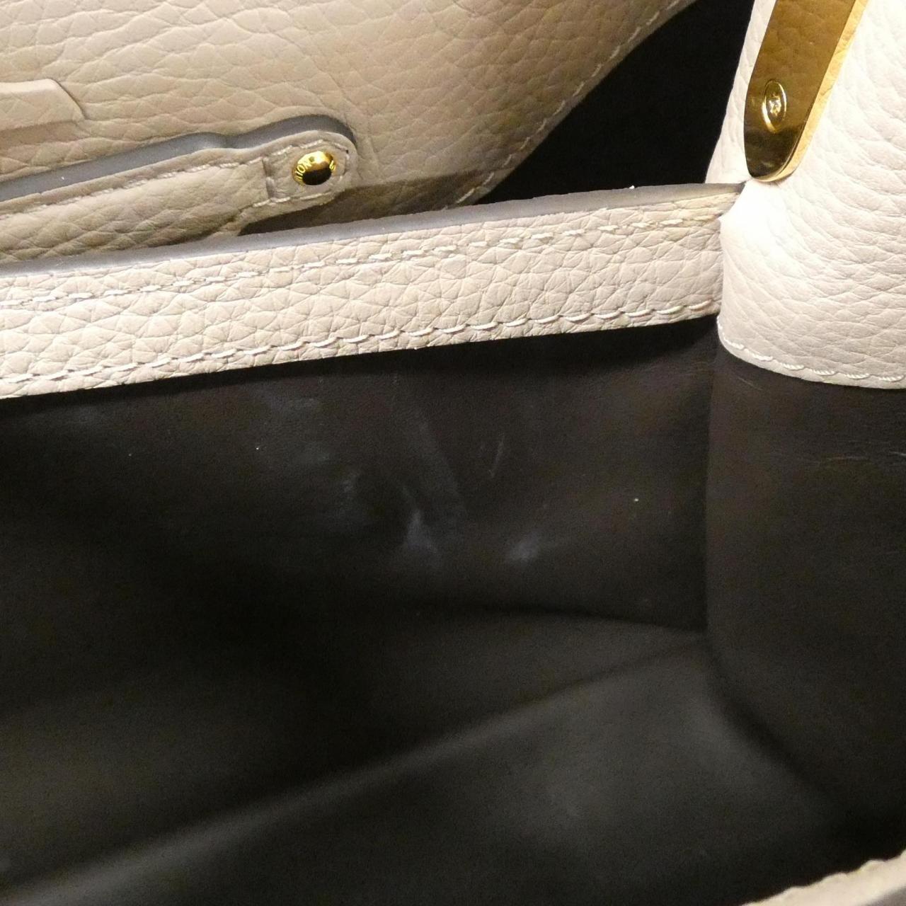 ルイヴィトン カプシーヌ MM M42253 バッグ