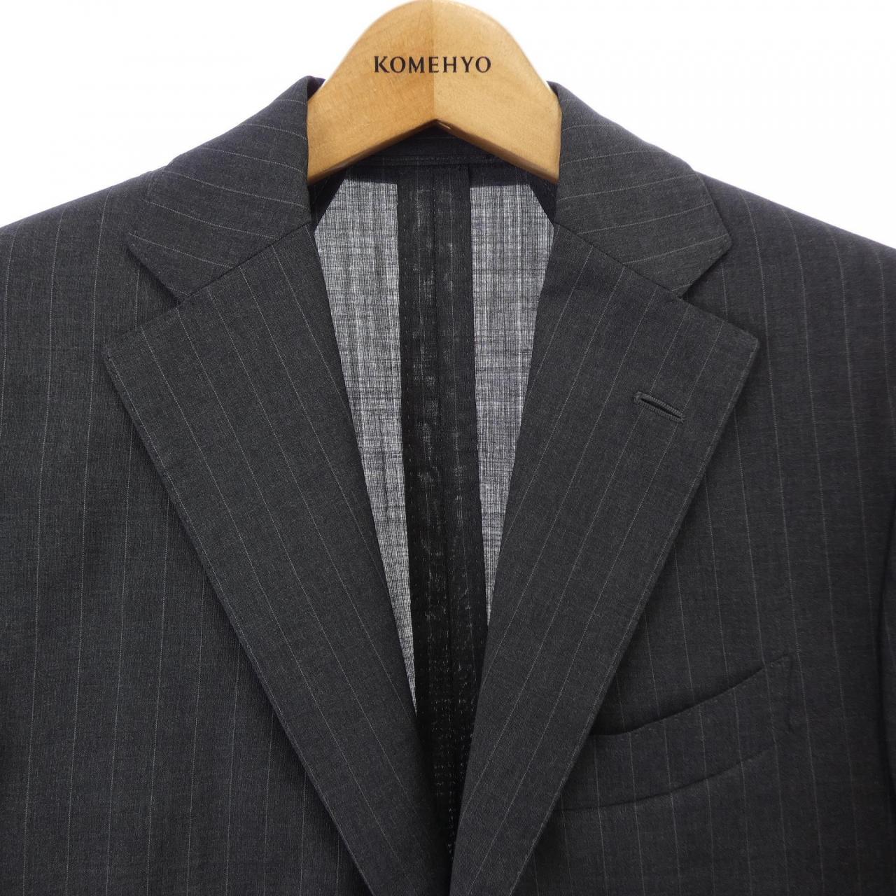 ラルディーニ LARDINI スーツ