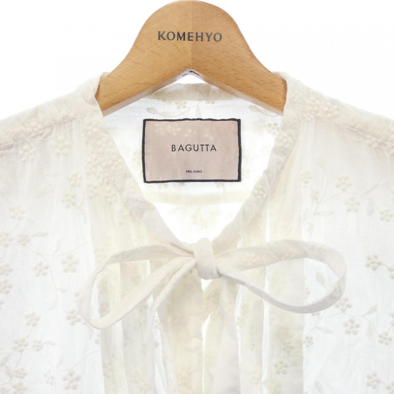 バグッタ BAGUTTA ベスト