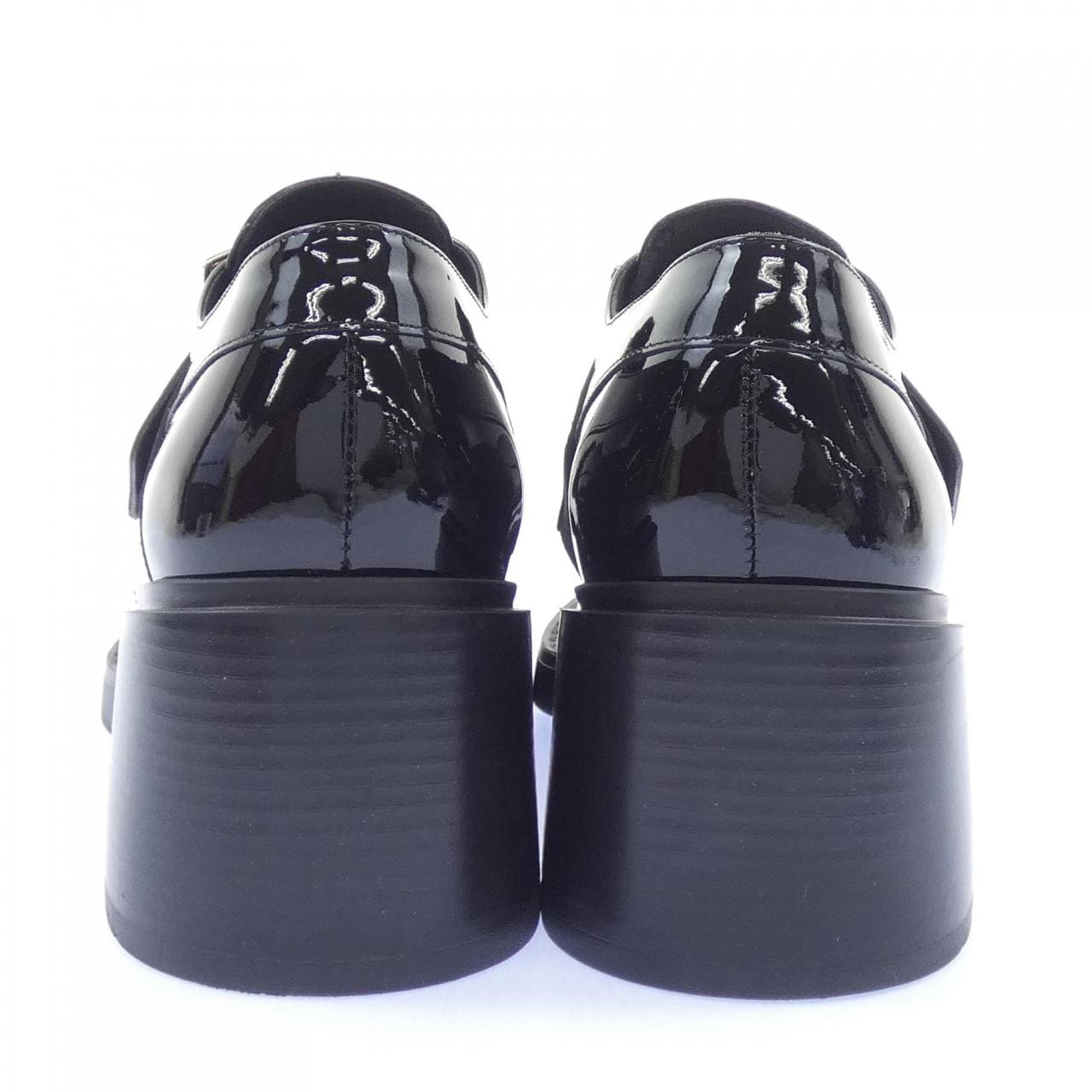 ロジェヴィヴィエ ROGER VIVIER シューズ