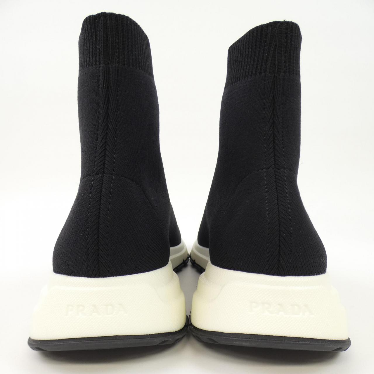 プラダ PRADA スニーカー