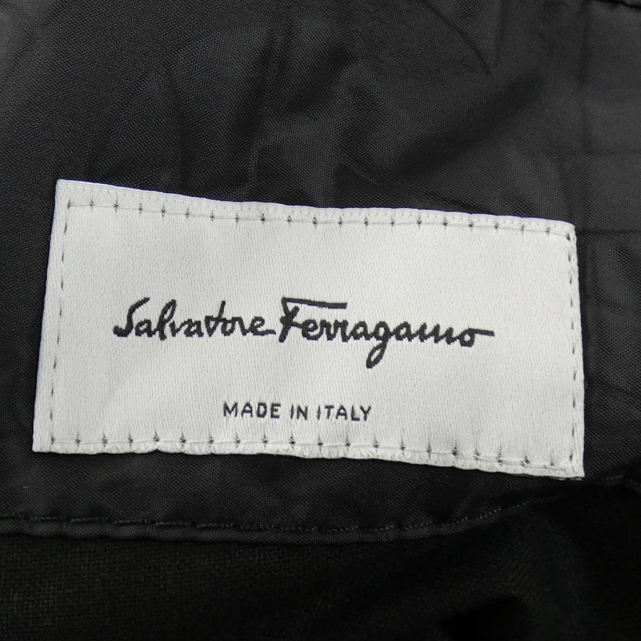 サルヴァトーレフェラガモ SALVATORE FERRAGAMO 141173 レザージャケット