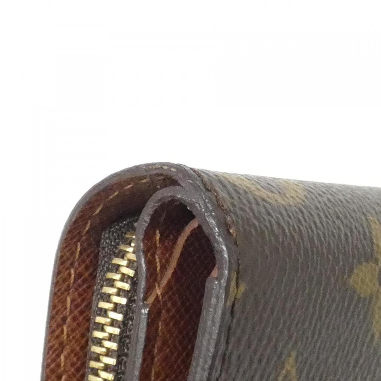 ルイヴィトン モノグラム コンパクト ジップ M61667 財布