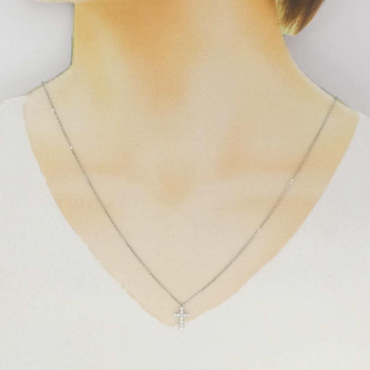 カルティエ クロス ネックレス