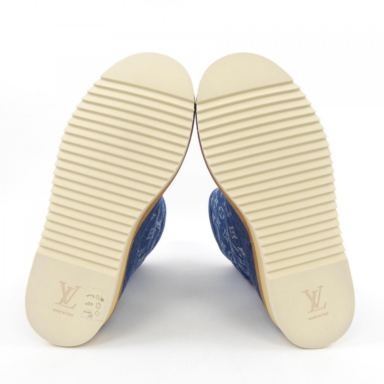 ルイヴィトン LOUIS VUITTON LVコージーライン　NIGO ブーツ