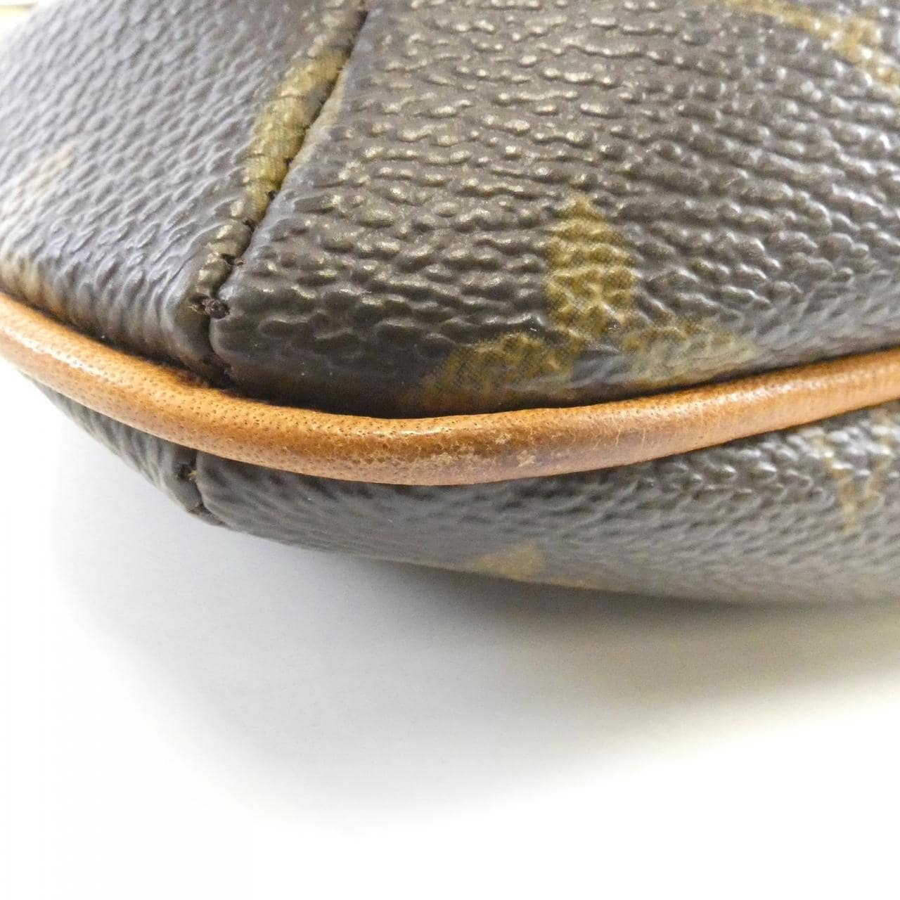 ルイヴィトン モノグラム ミュゼット タンゴ M51257 ショルダーバッグ