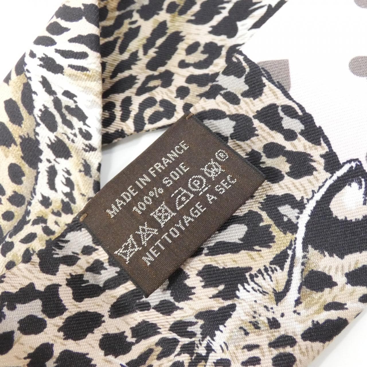 エルメス JUNGLE LOVE LOVE ツイリー 063513S スカーフ