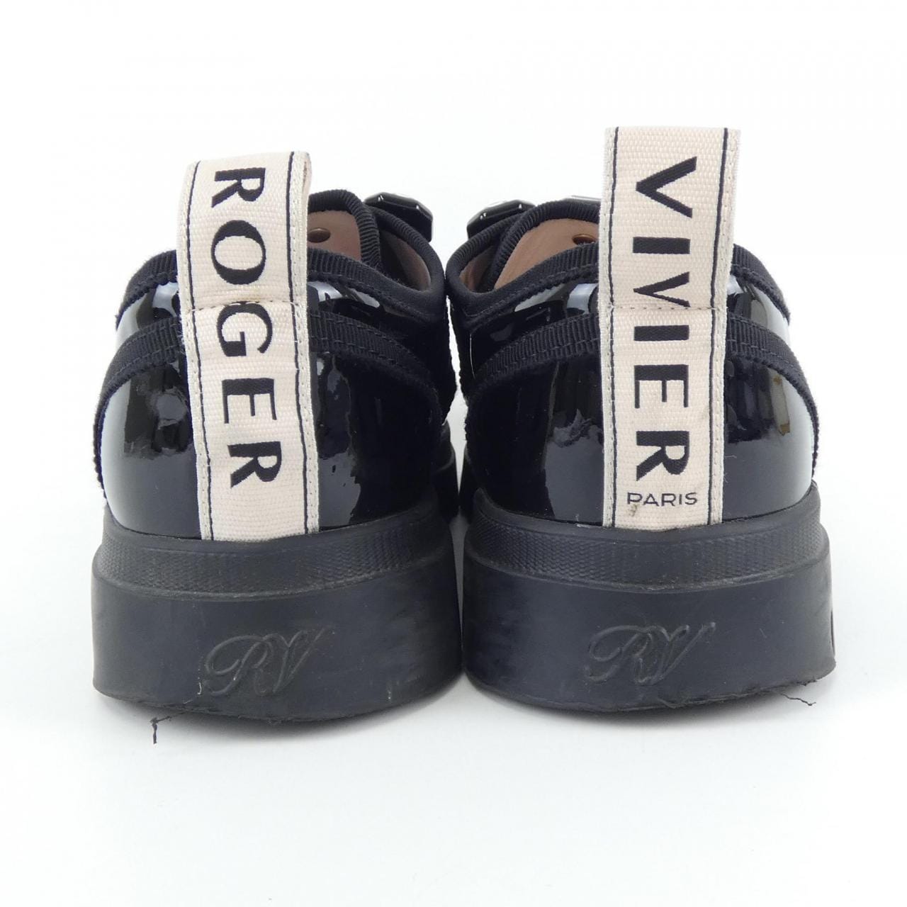ROGER VIVIER Vivier Sneakers