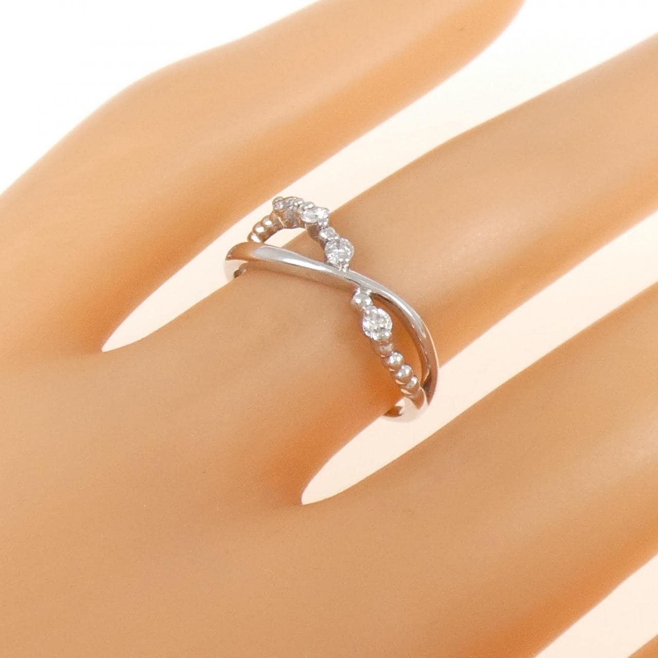 pt Diamond ring