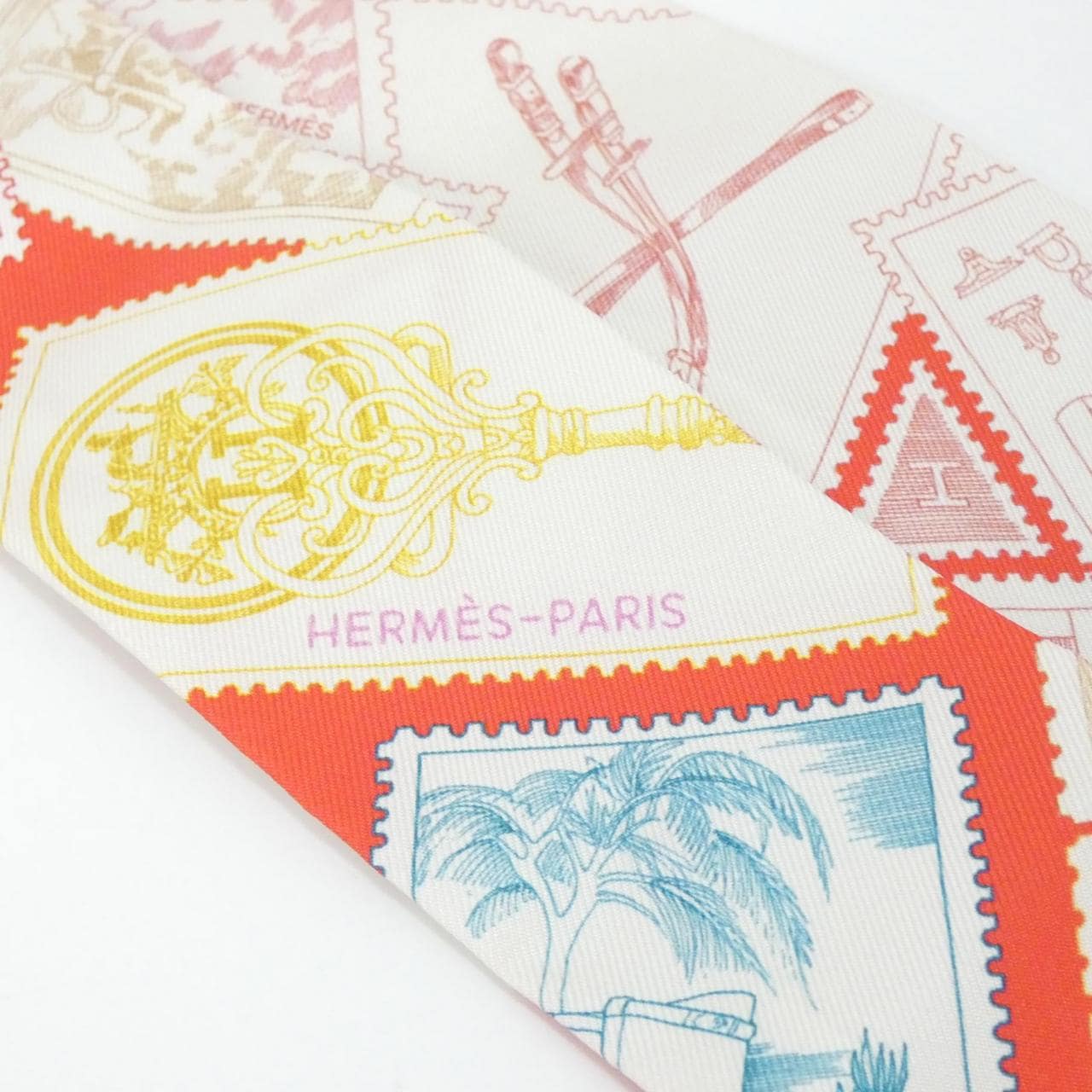 【未使用品】エルメス LA PHILATELISTE DU FAUBOURG ツイリー 064205S スカーフ