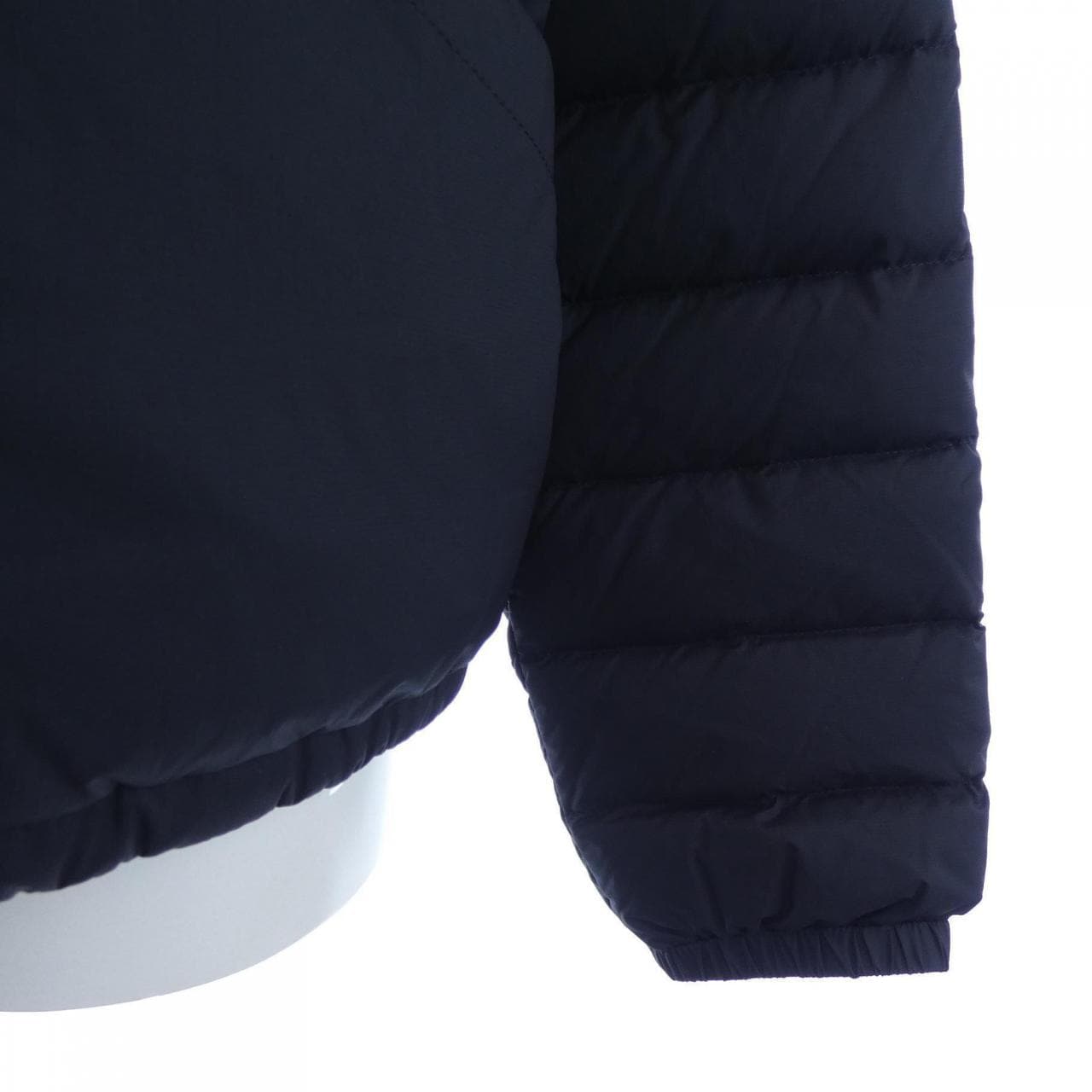 モンクレール MONCLER HEDE ダウンジャケット