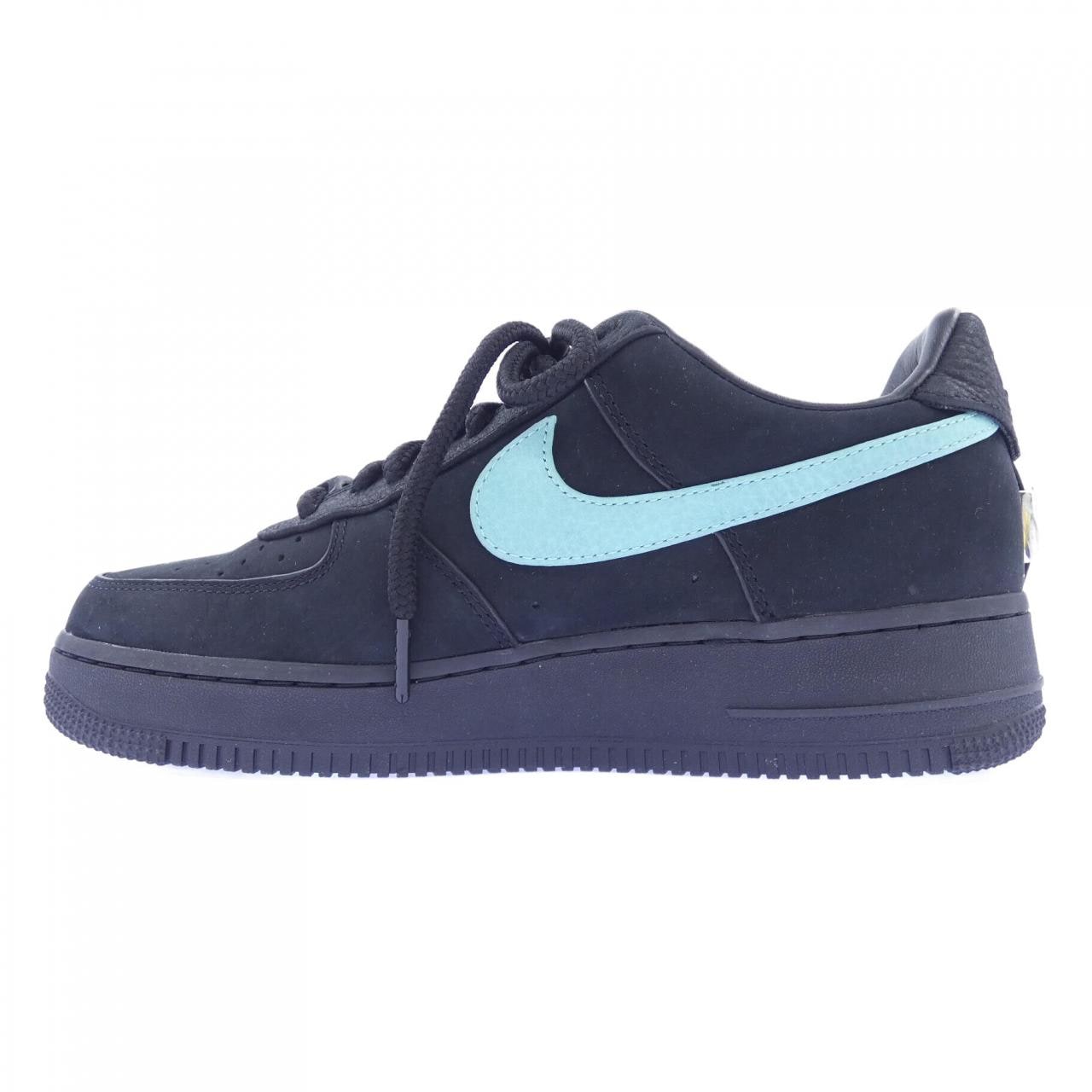 ナイキ NIKE DZ1382-001 TIFFANY スニーカー