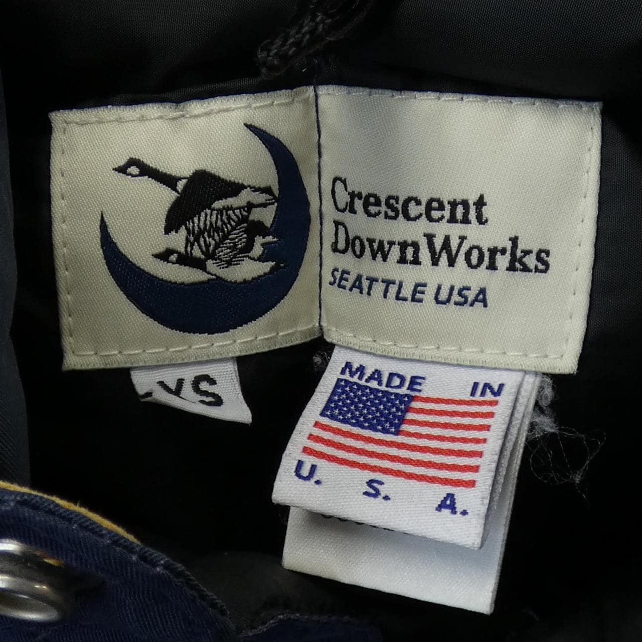 クレセントダウンワークス CRESCENT DOWN WORKS ダウンジャケット