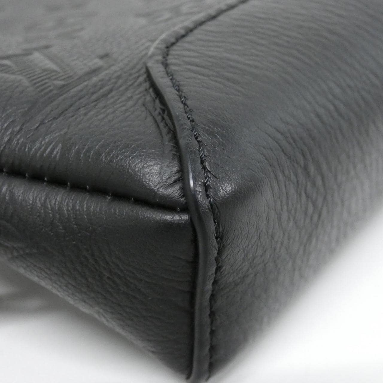 ルイヴィトン モノグラム シャドウ デュオ スリングバッグ M21890 ボディバッグ