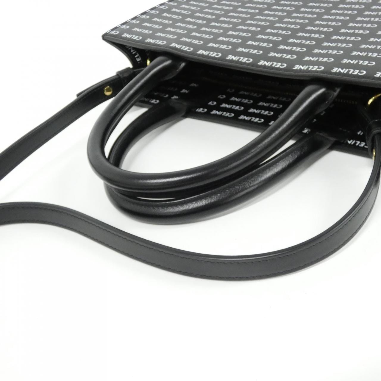 セリーヌ スモール バーティカル カバ 191542DT2 バッグ