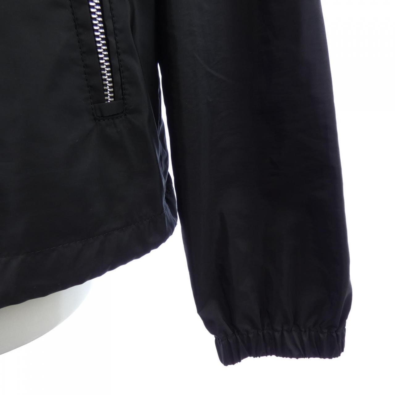 プラダ PRADA トライアングルロゴ SGN998 R201 106O ブルゾン